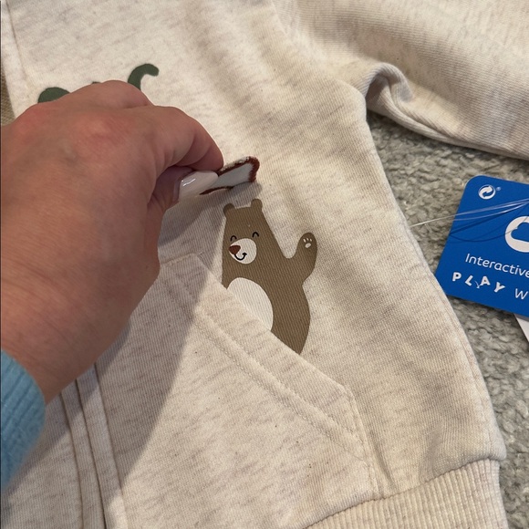 Adorable baby sweater - Picture 4 of 7